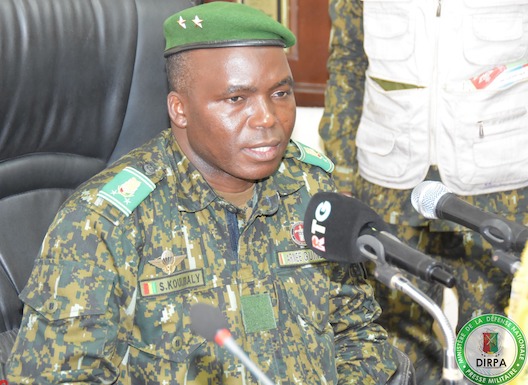 Africaguinee's tweet image. 🔴Urgent. Que se passe-t-il au sein des forces armées? Le Général Sadiba Koulibaly débarqué de son nouveau poste, 24H après sa nomination de ministre chargé de la récupération des domaines spoliés de l&apos;Etat⤵️