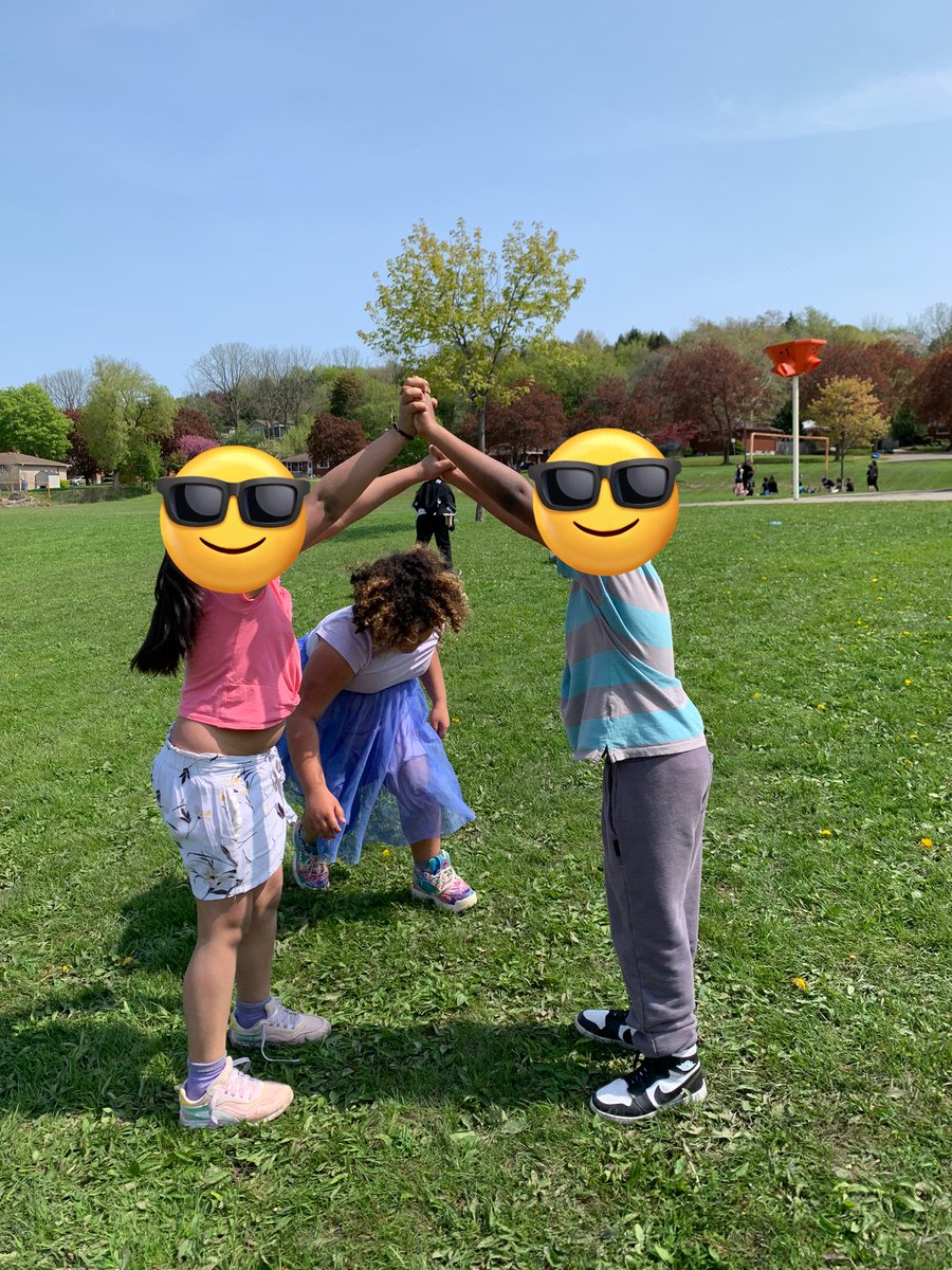 Ms_Izzard's tweet photo. It was a beautiful day to create dances outside! ☀️
@BurleighHillPS https://t.co/nGogy0jnNk