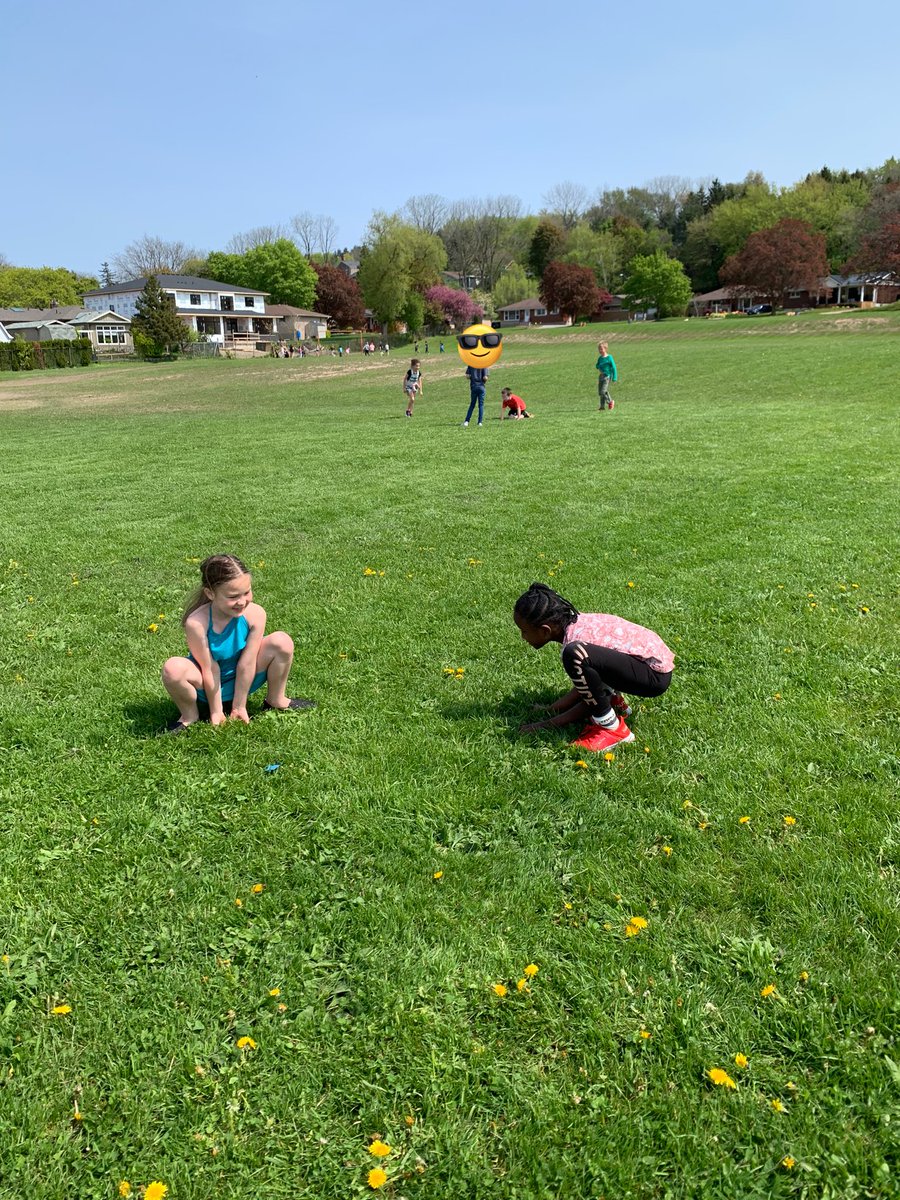 Ms_Izzard's tweet photo. It was a beautiful day to create dances outside! ☀️
@BurleighHillPS https://t.co/nGogy0jnNk