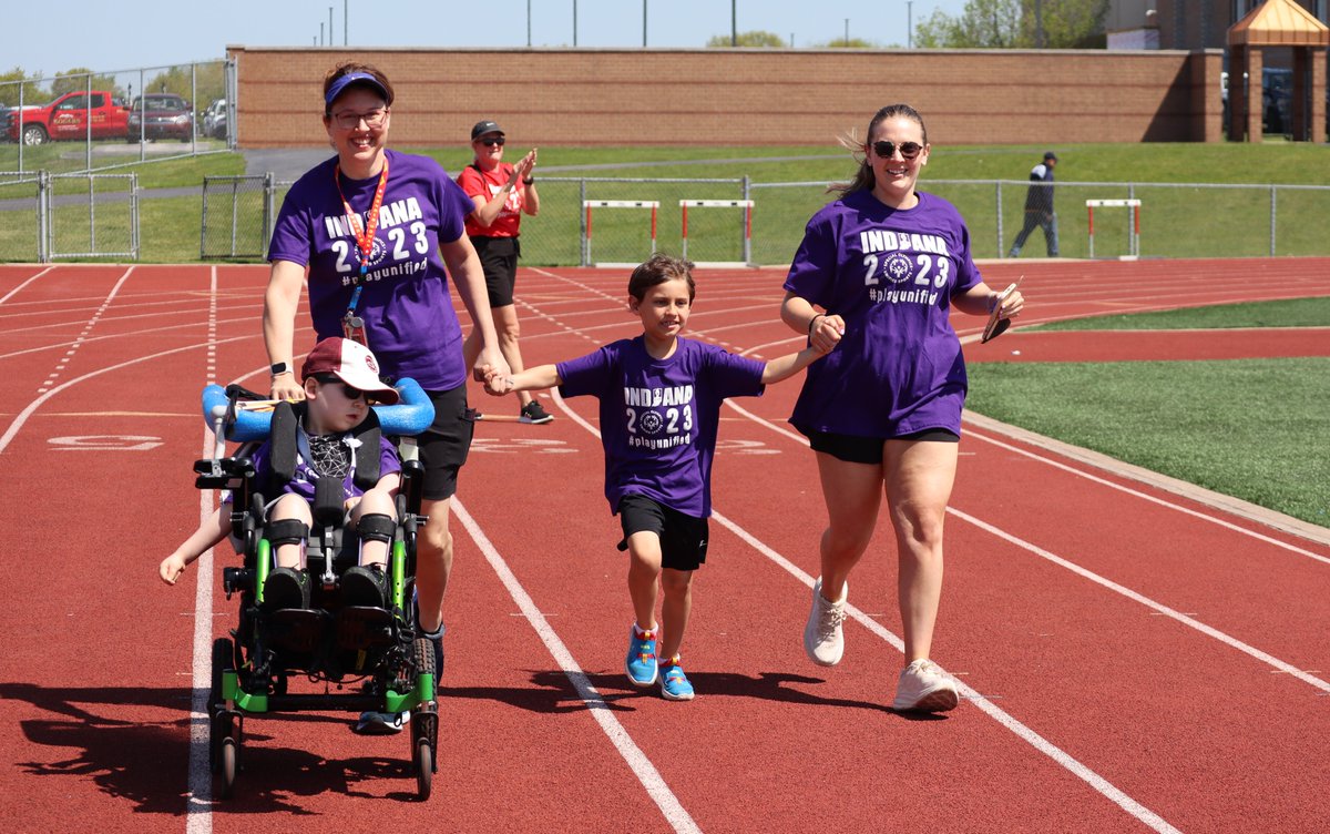 cpschoolcorp's tweet photo. We had an amazing Unified Game Day! Thank you to our staff for the work they've done to improve inclusion in our district. You can read more about their work and find more pictures here: https://t.co/EnqMAw4RGB  #WeAreCP https://t.co/uMS6cn53Cl