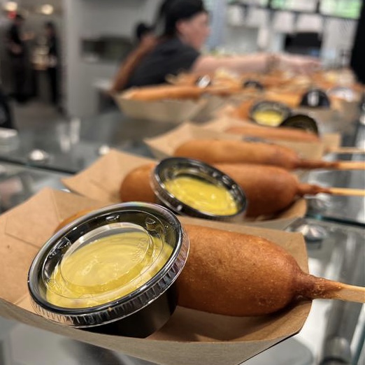 OneAmerica's tweet photo. 🏁 Celebrating the month of May at our OneAmerica Best Day! While the DJ spun 🎵, associates in #Indy and #Portland, Maine fueled up with snacks and had a little healthy competition with #Indy500 trivia. 🍿❓ #OABestDays #WorkingAtOneAmerica https://t.co/k9sTXR8c2E