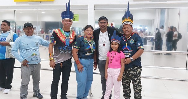 Ontem, foi um dia bastante especial. Cheguei em Tabatinga-AM, para participar do Seminário Internacional de Experiências sobre Gestão de Territórios Indígenas na Pan-Amazônia, e fui recepcionado com muito carinho por trabalhadores da saúde, indígenas e servidores do DSEI do Alto.