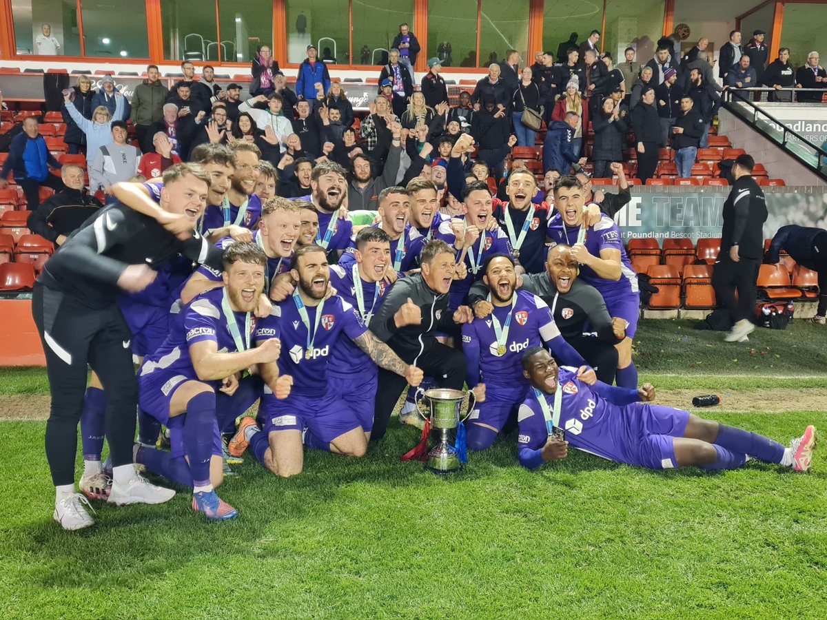 hinckley_afc's tweet photo. Your Midland League Cup winners, 2022/23

Hinckley ❤️ https://t.co/AjfqXELw9b