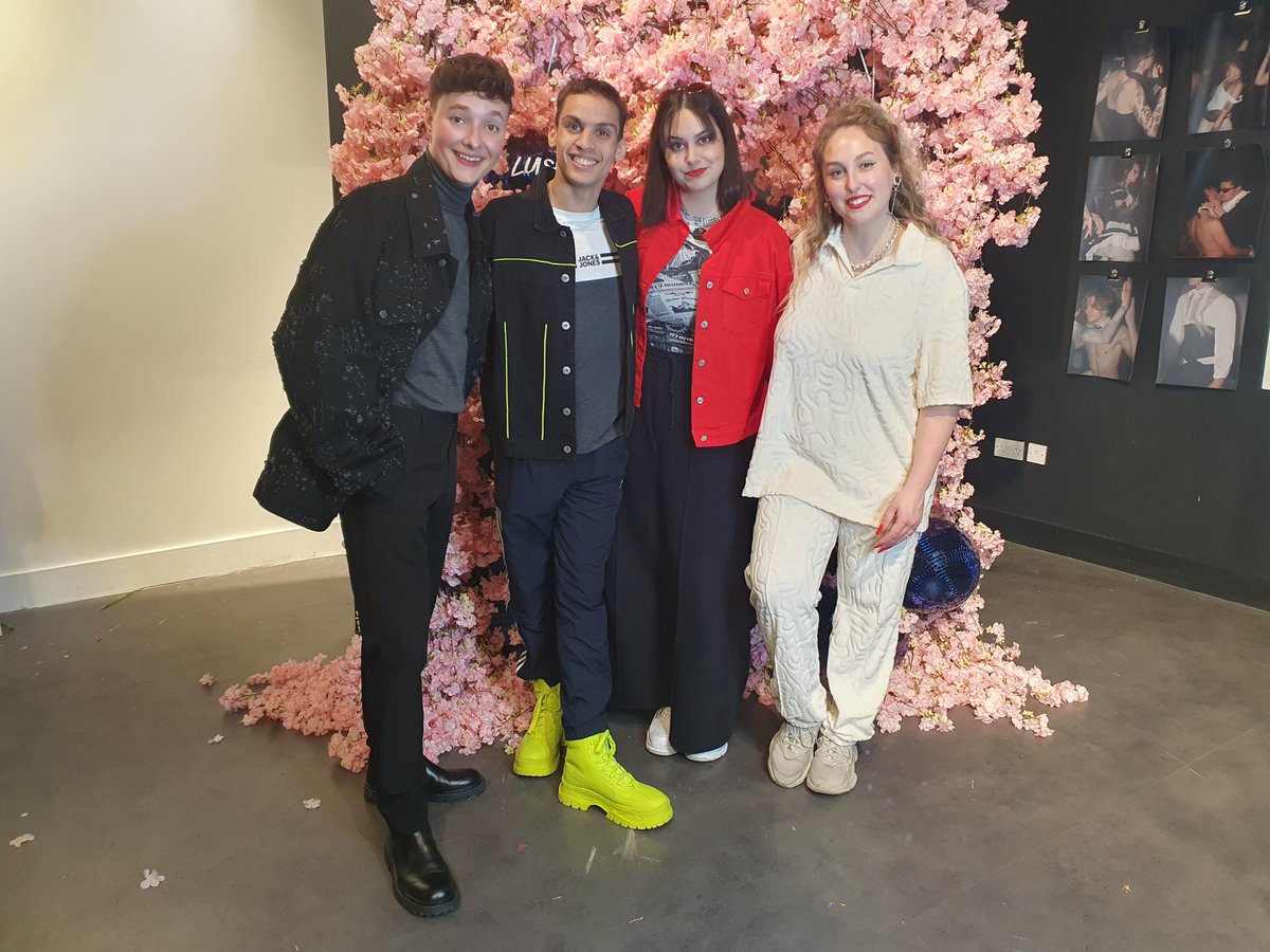 Elliot Harris tweet media