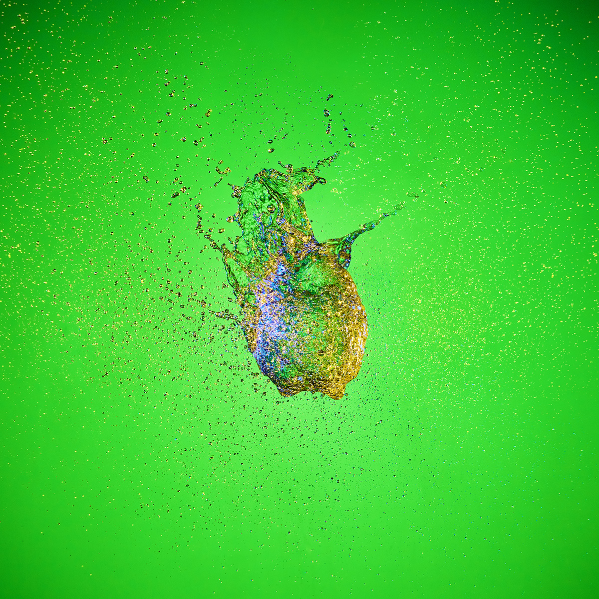 Splish Splash! 
Retouching work for @anthonynex

#Retouching #SplashRetouching #Photoshop #PhotoshopRetouching #BalloonBurst