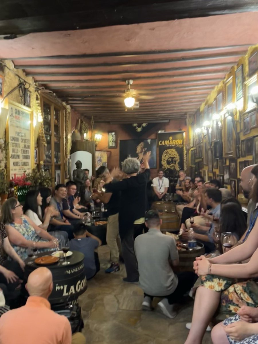 FelixARuiz1's tweet photo. Great #science but also a walking tour trough #Cadiz and #flamenco π
#polyP2023
#polyphosphate #cadiz https://t.co/kFYYVWsXO8
