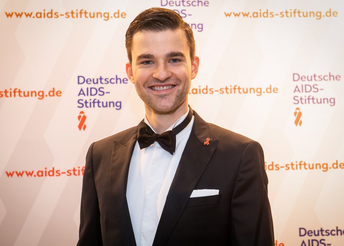 If you like to support the @AIDSStiftung's aid programs, please visit:
⇨ aids-stiftung.de/spenden

Thank you to the sponsors of the #OperngalaBonn:
@Sparkasse_KBN @BrostStiftung <a href="/DeutscheWelle/">DW Deutsche Welle</a> @DeutscheTelekom <a href="/DeutschePostDHL/">Deutsche Post und DHL News</a> <a href="/KPMG_DE/">KPMG in Deutschland</a> @BeethovenOrches @Theater_Bonn
#AIDSStiftung