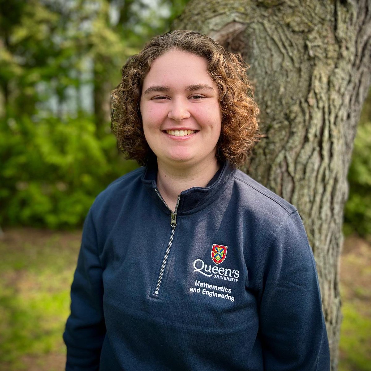 JodiSnowdon's tweet photo. π Congrats to @paigejordan_04: first year Engineering βοΈβ¦ onto Apple Math for year two! ππ·π΄π @QueensEngineer #Sci26 https://t.co/AnbkFIacgP