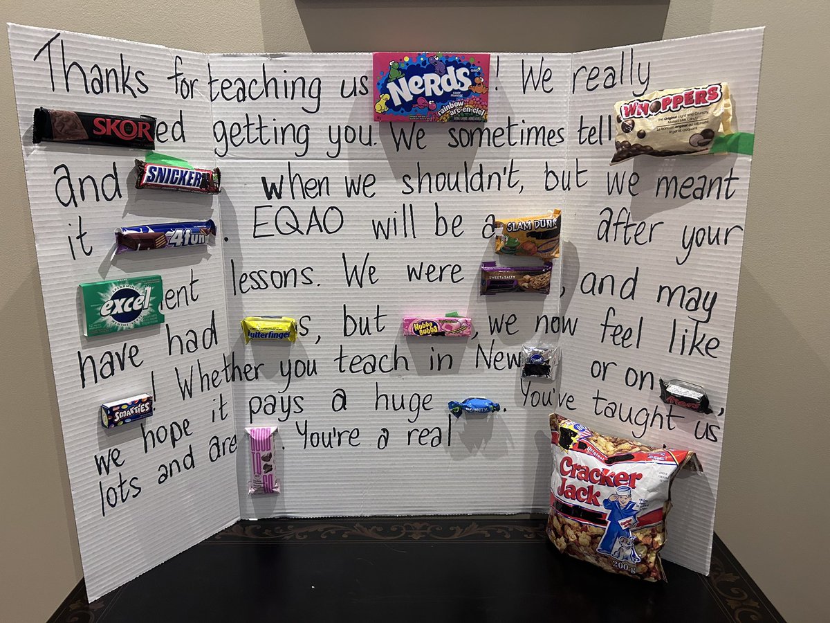 heymspathak's tweet photo. The SWEETEST Thank You card made by my Mentor Teacher 🥺 I am so grateful I got to learn from her and thankful for all the opportunities and experiences I got to learn from in this placement ❤️ Ready to graduate! 👩‍🎓 https://t.co/T4aQI2V9q4