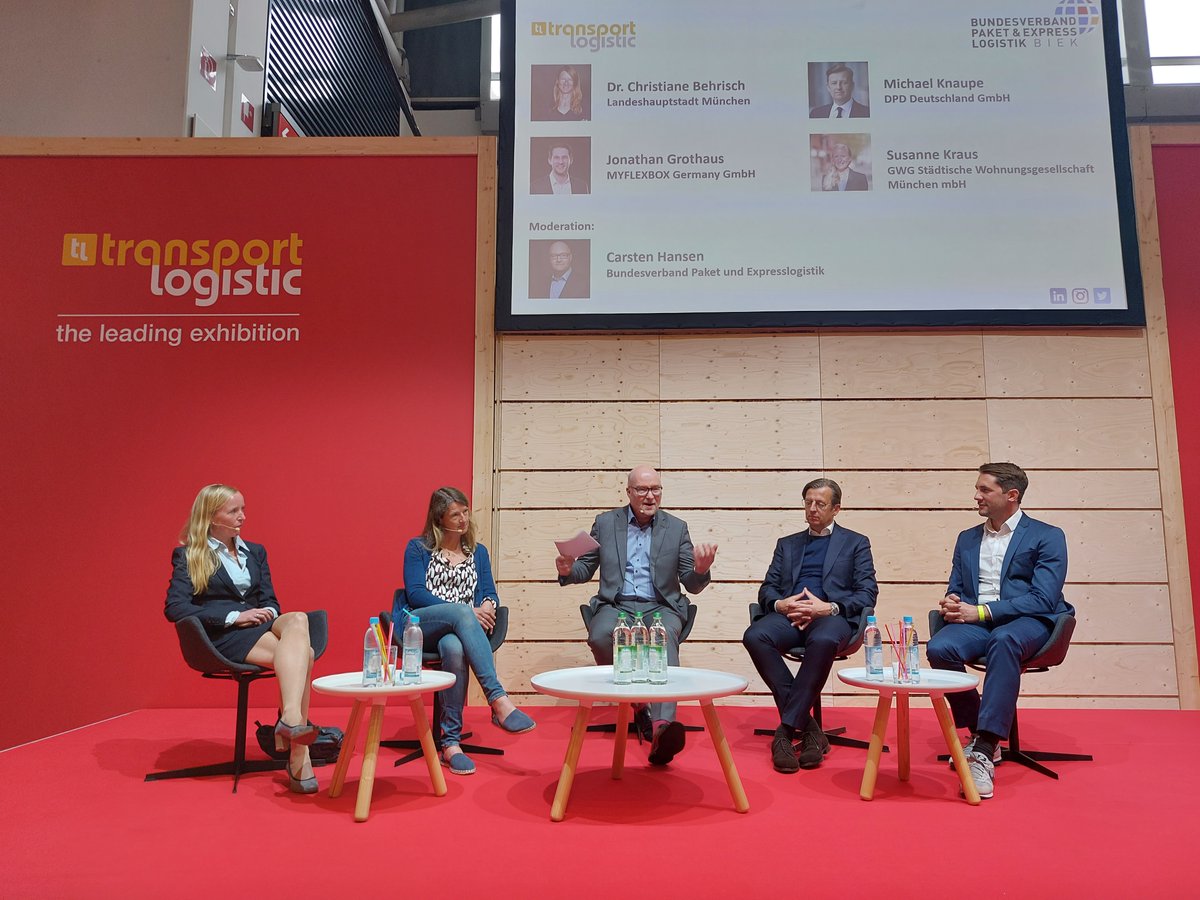 BPEX e. V. (@bpex_ev) on Twitter photo Nutzeroffene #Paketstationen und #emissionsarm|e #Innenstadtlogistik gehen Hand in Hand. Carsten Hansen diskutiert auf der <a href="/transport_messe/">transport logistic</a> mit beteiligten Akteuren darüber, wie die #Umsetzung gelingen kann.
Vielen Dank an @dpd_de #MYFLEXBOX <a href="/StadtMuenchen/">Stadt München</a> #GWGMünchen Nutzeroffene #Paketstationen und #emissionsarm|e #Innenstadtlogistik gehen Hand in Hand. Carsten Hansen diskutiert auf der <a href="/transport_messe/">transport logistic</a> mit beteiligten Akteuren darüber, wie die #Umsetzung gelingen kann.
Vielen Dank an @dpd_de #MYFLEXBOX <a href="/StadtMuenchen/">Stadt München</a> #GWGMünchen