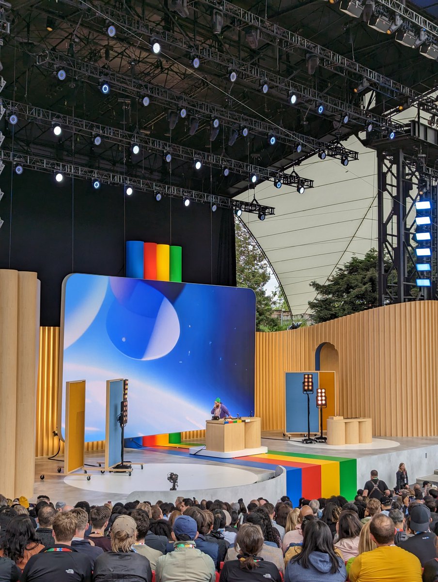 markguim's tweet photo. Here At #GoogleIO #TeamPixel
#googlepixelpartner https://t.co/tpNZRLy0nb