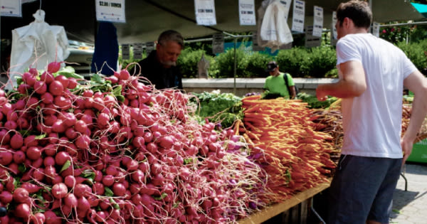 CanyonCreekTX's tweet photo. The Best Farmers Markets in Austin

 #EatLocal #ShopLocal #Austin https://t.co/s8qVKXeGZQ https://t.co/xXEYtLR1HC
