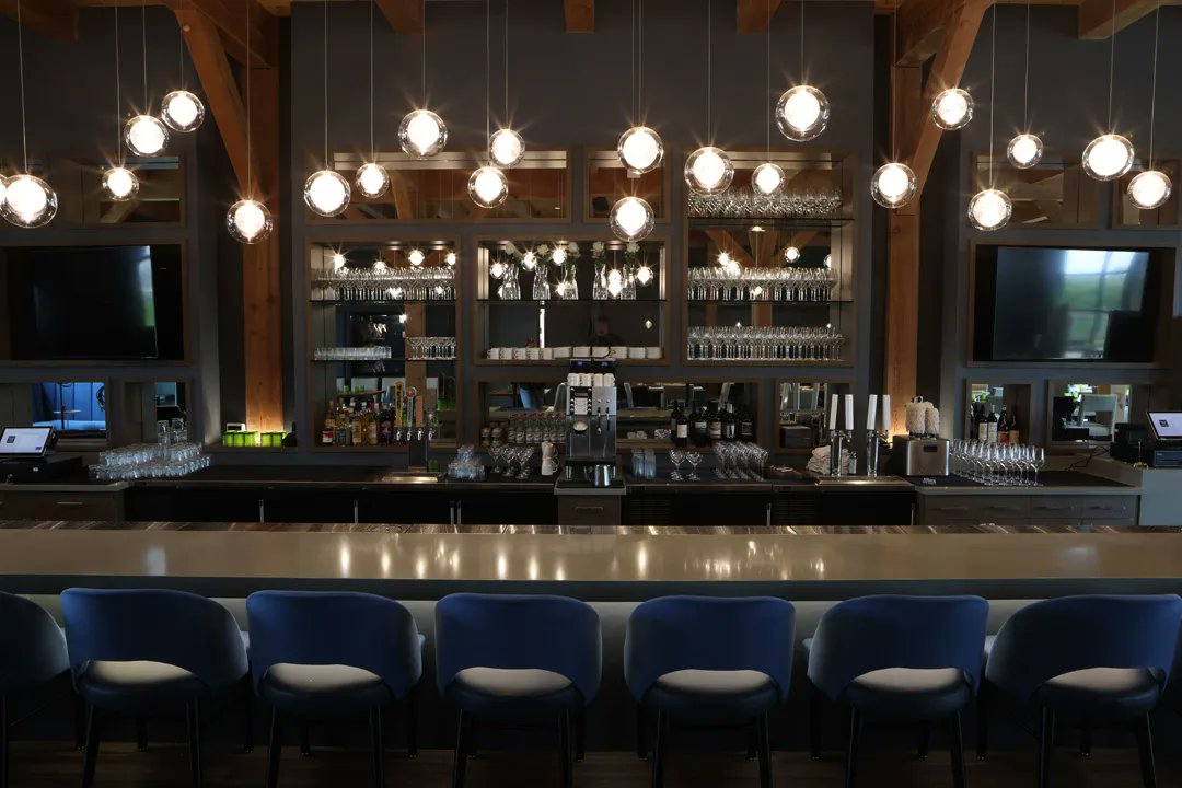 CleaverCocktail's tweet photo. Checklist:
☑️ You
☑️ Me
☑️ Cleaver &amp; Cocktail
☑️ 4:30 - 6:30 Cocktail Hour https://t.co/iLYw01crB4