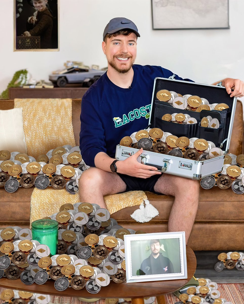 BitserviATM's tweet photo. ¡Olvida el peso! Ahora nuestra situación económica depende de las #criptos y @mrbeast 🤣🤭

Compra y vende en los cajeros Bitservi 

#mrbeast #criptomonedas #bitcoin #ethereum https://t.co/dAFPA23KW7