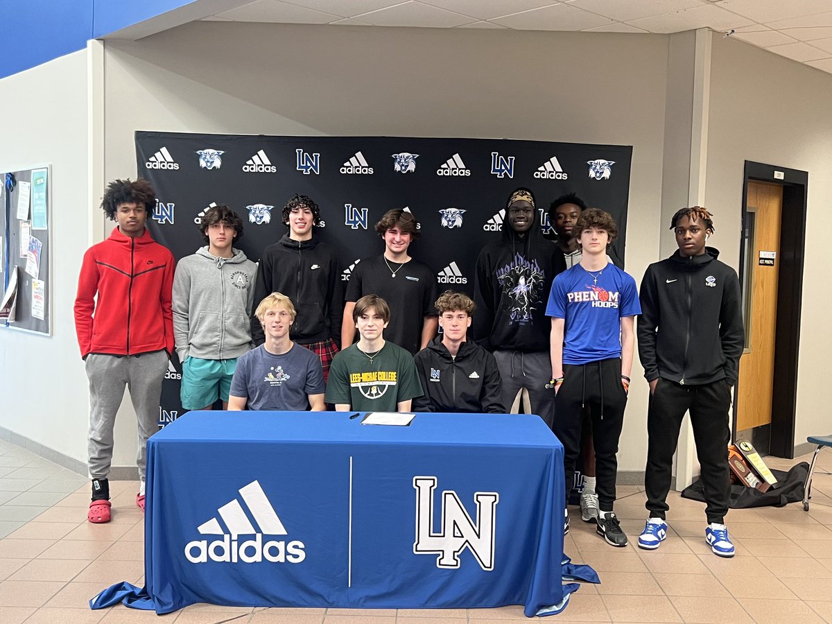 Cameron Weir (@camweir15) on Twitter photo gotta thank God for this❤️
let’s get it dunk mountain〽️
signed!✍🏼📝
<a href="/DunkMountain/">DunkMountain</a> @DMB_CoachHardin <a href="/CoachSeanMotley/">Desean Motley</a> <a href="/trentonb32/">Trenton Burleson</a> gotta thank God for this❤️
let’s get it dunk mountain〽️
signed!✍🏼📝
<a href="/DunkMountain/">DunkMountain</a> @DMB_CoachHardin <a href="/CoachSeanMotley/">Desean Motley</a> <a href="/trentonb32/">Trenton Burleson</a>