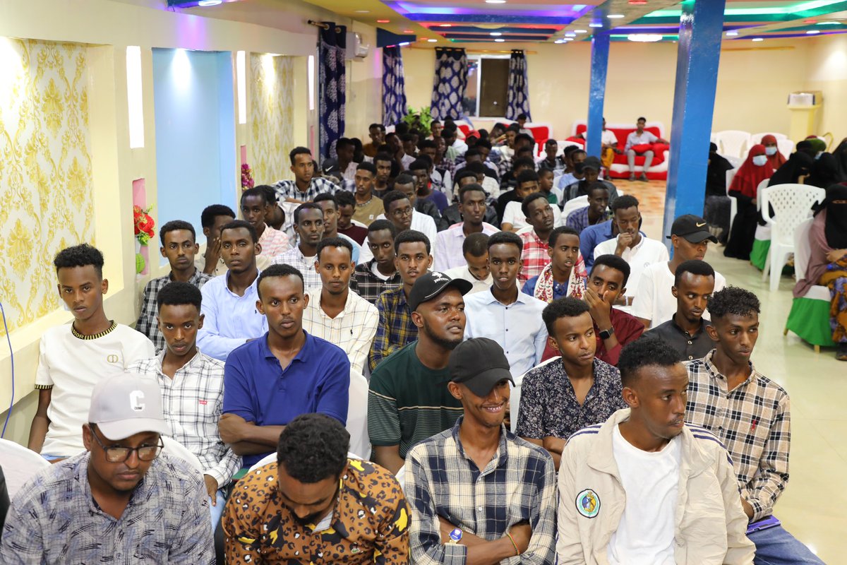 Puntlandyouth1's tweet photo. PYAN conducted Burtinle District awareness raising campaign for youth participation in Puntland  local elections, thanks @UNFPA_SOMALIA @FBAFolke for their support https://t.co/wPxwg1Tzgm