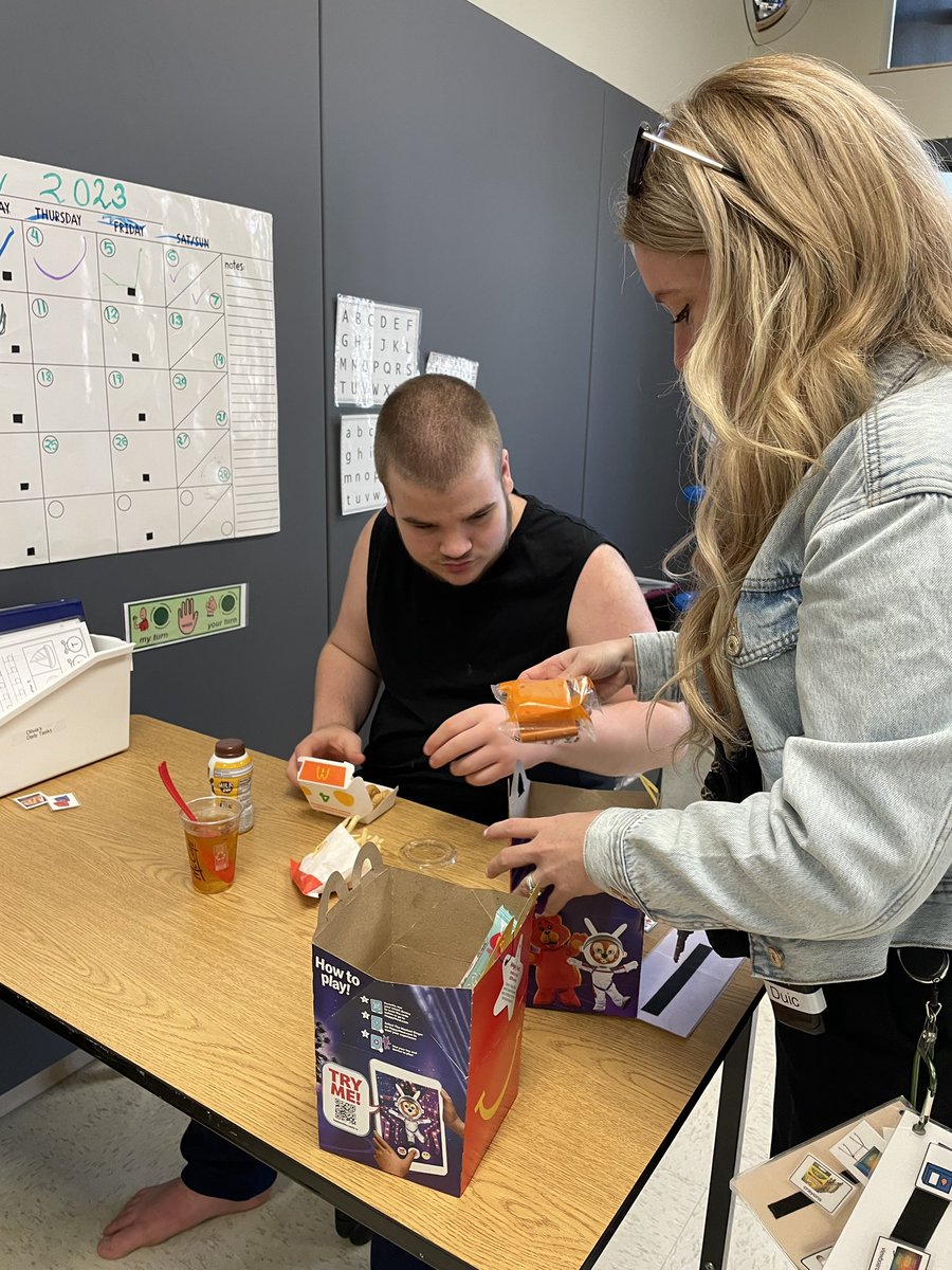 Mrs. Duic (@mrsduic) on Twitter photo Our #gains2crew showed our support for McHappy day with some happy meals ❤️ buying any menu item today supports the Ronald McDonald House of Southwestern Ontario, and our local John McGivney Children’s Centre #McHappyDay <a href="/JohnCampbellPS/">John Campbell PS</a> <a href="/MissSanford674/">Miss Sanford</a> Our #gains2crew showed our support for McHappy day with some happy meals ❤️ buying any menu item today supports the Ronald McDonald House of Southwestern Ontario, and our local John McGivney Children’s Centre #McHappyDay <a href="/JohnCampbellPS/">John Campbell PS</a> <a href="/MissSanford674/">Miss Sanford</a>