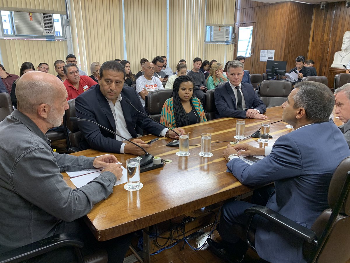 camarasaopaulo's tweet photo. #LiveCMSP | Agora: Reunião do Colégio de Líderes.
🔴 AO VIVO na Rede Câmara: https://t.co/TlJY6XTKQ9 https://t.co/hTh7uSAlHR
