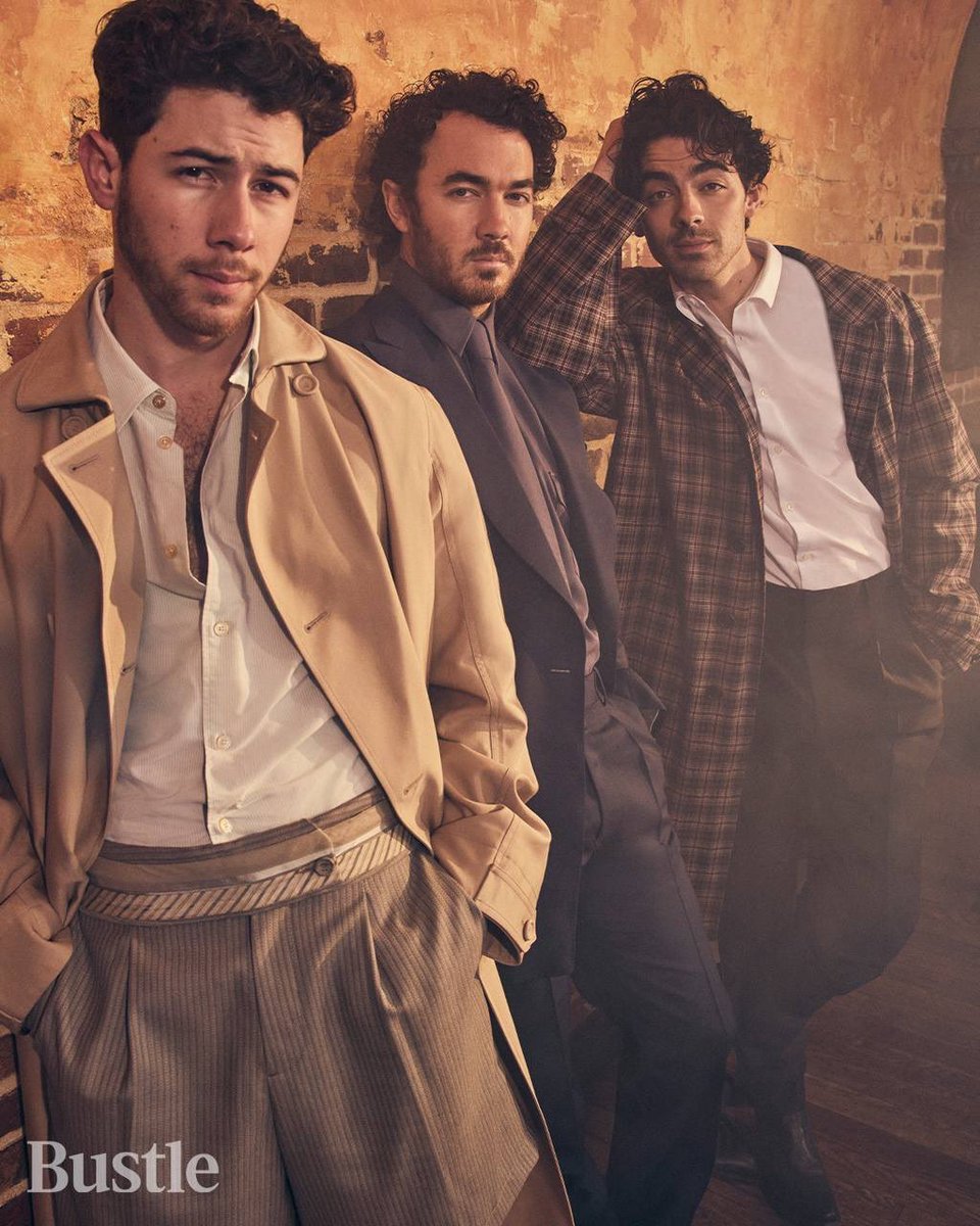 nickjonas's tweet photo. 🔥 @bustle https://t.co/ktiXPhJMzc