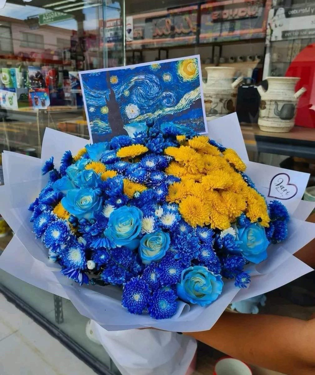 van gogh inspired bouquet