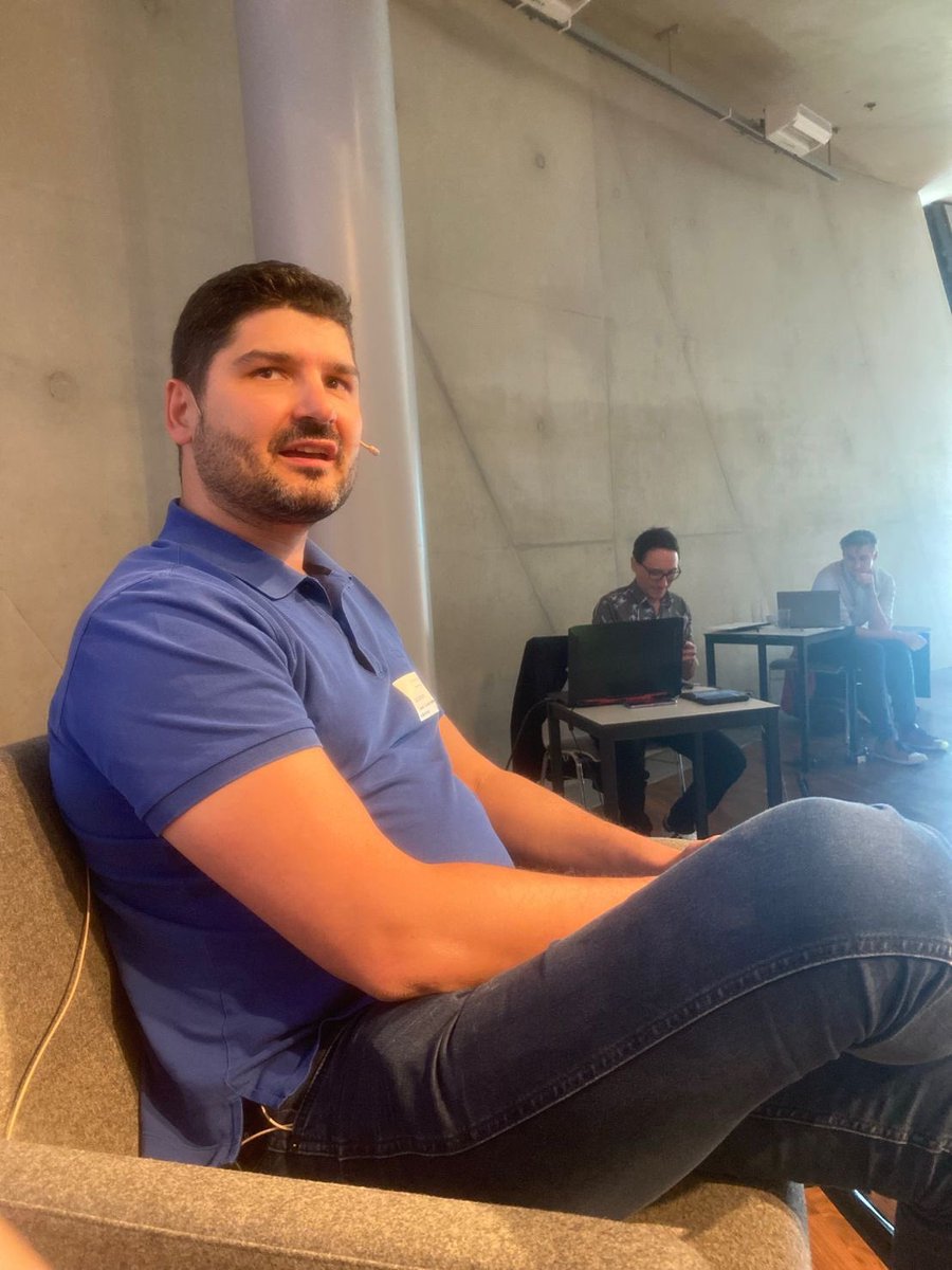 Thank you for this Great event with Austria Blockchain ecosystem! 

Look forward to invite you in Paris !

Walter Moesenbacher
<a href="/alexisgpappas/">Alexis Pappas</a> 

Now let’s back to hospitals! 
#BUIDL