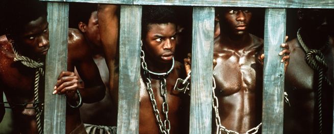 En ce 10 mai, nous rappelons et condamnons l'esclavage qui n'est autre qu'un crime. Tous les êtres humains tiennent à leur liberté physique et intellectuelle. Malheureusement, l'Homme garde toujours en lui cette obsession de soumettre les autres à ses pieds.