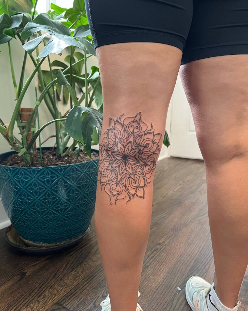 spicy placement for Elane 🫶🏽 thank you for coming back to see me! #chicagotattooartist #chicagoartist #chicagotattoo #designbysyd