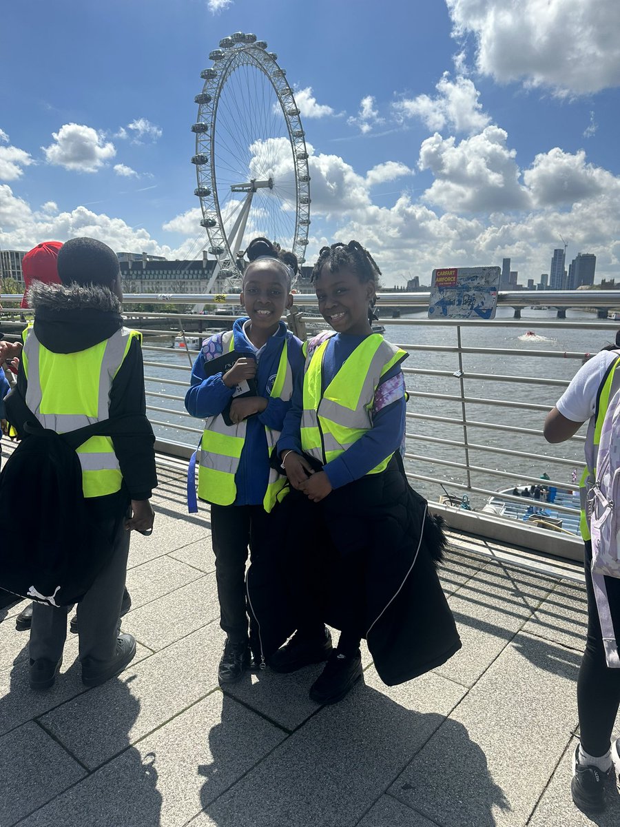 Miss Boon tweet media