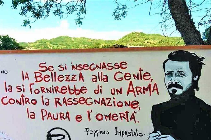 Buona serata terrestri. #PeppinoImpastato 🌖