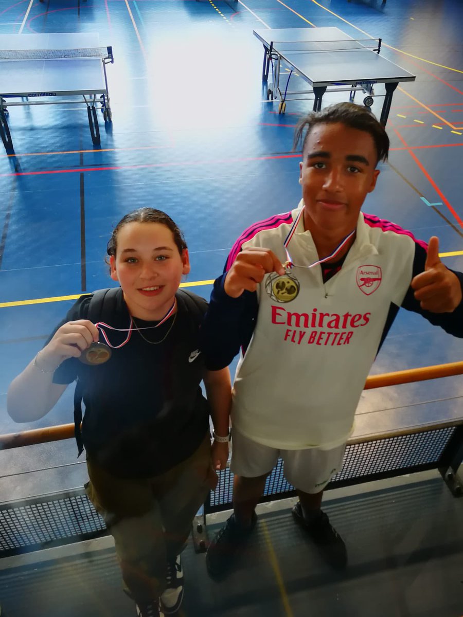 🏓🏅Une belle dernière compétition de district en tennis de table!
Lilly termine 2eme féminine et Hugo 2eme cadet! Bravo à eux! #TennisDeTable <a href="/Unss_Nice/">Unss Academie Nice</a>