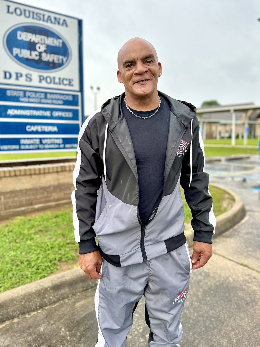 After 32 years in prison, Stacy received his second chance because of a commutation of his life sentence. He becomes our organization’s 400th client that we’ve welcomed home.