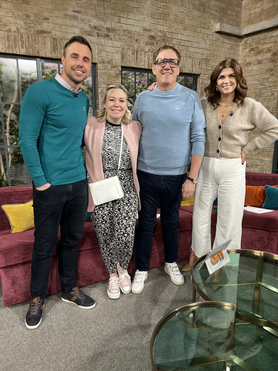 Thank you <a href="/IrelandAMVMTV/">Ireland AM</a> <a href="/TommyBowe/">Tommy Bowe</a> @MuireannO_C  #tonycascarino