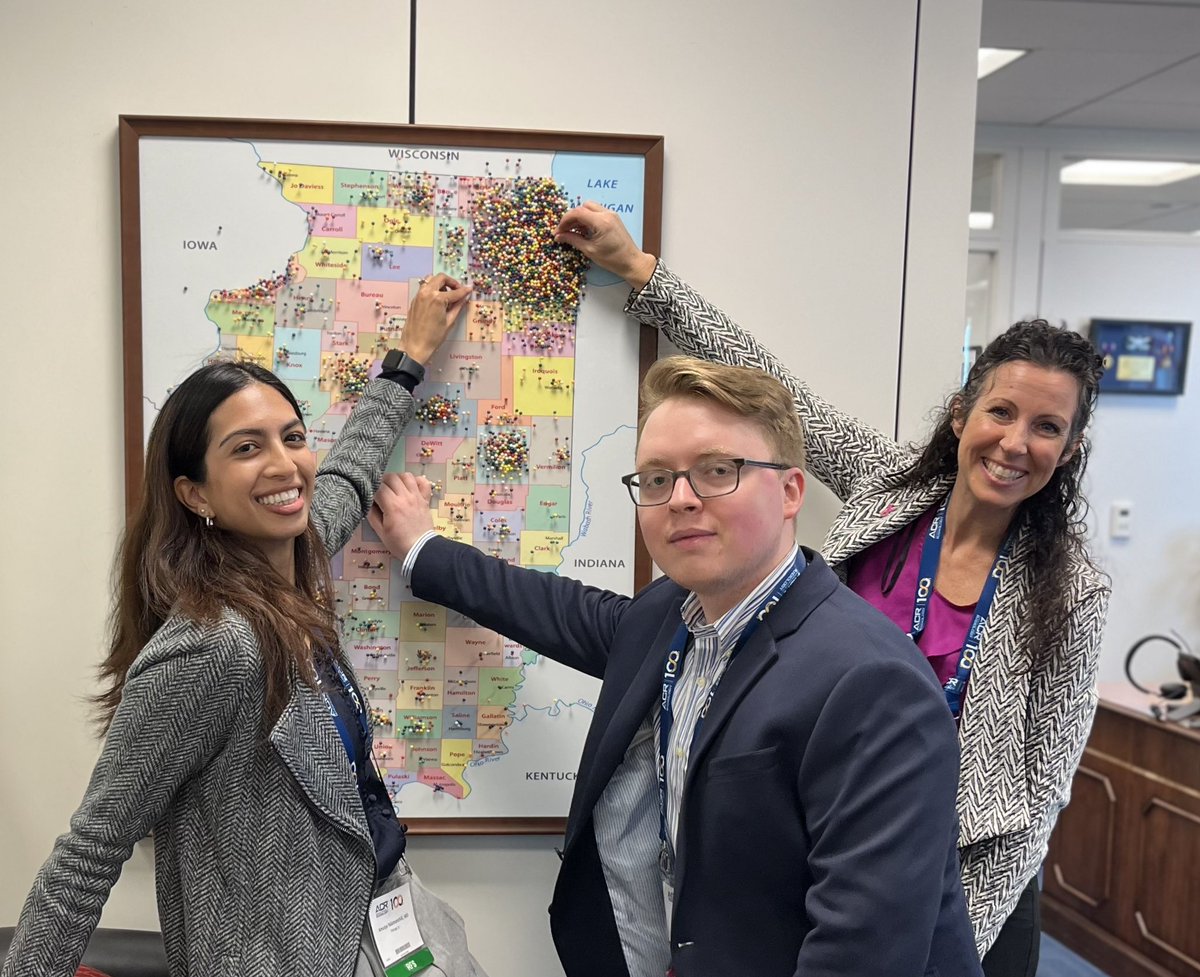 AmulyaYala's tweet image. Illinois Radiological Society at the office of @TammyDuckworth for ACR Capitol Hill Day! Great opportunity to chat about issues including Medicare physician cuts and the No Surprises Act protecting patients from surprise medical bills @ACRRAN @RadiologyACR @ChiRadSoc