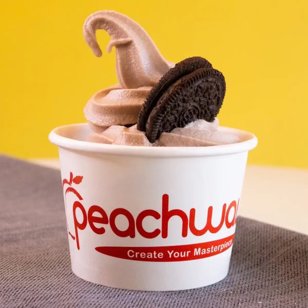It’s NO WEIGH WEDNESDAY EL PASO!!! Stop by and enjoy a delicious and refreshing treat. TEACHERS bring your families and let us show you our appreciation. #TeamSISD <a href="/EPISD/">EPISD</a> <a href="/YsletaISD/">Ysleta ISD</a> <a href="/ClintISD/">Clint ISD</a>