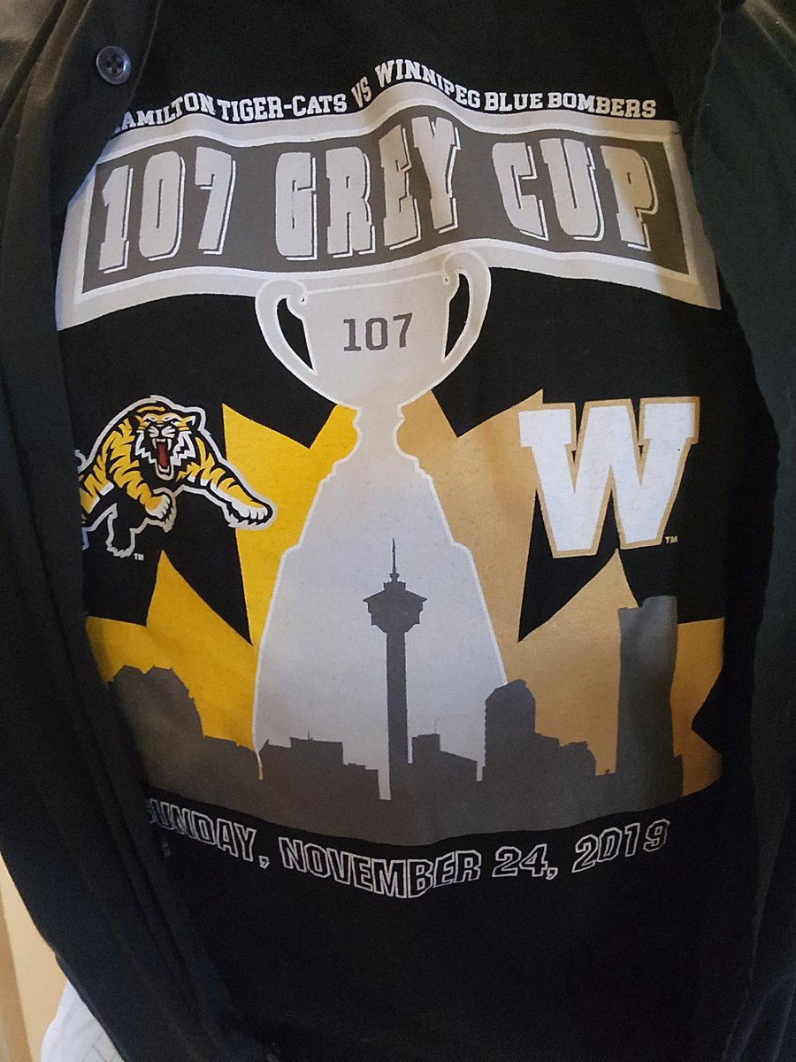 BluGoldWhiteout's tweet photo. The quest back to the top begins. #ForTheW #LetsGoBombers #LoveThisTeam #LetsGetItBack 💙💣💛🏈 https://t.co/ZqgLnxJvhp