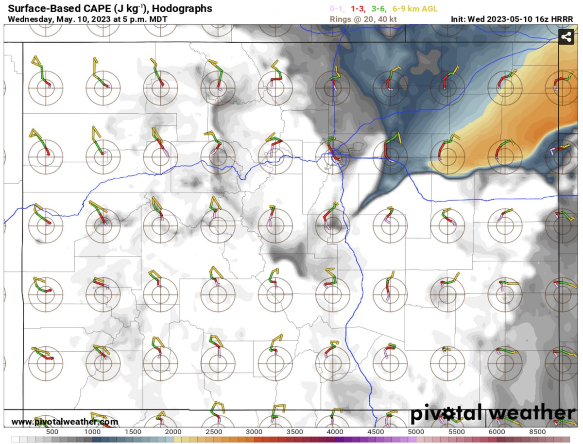 HRRR coming in with some low key subliminal messaging on the Palmer Divide. #cowx