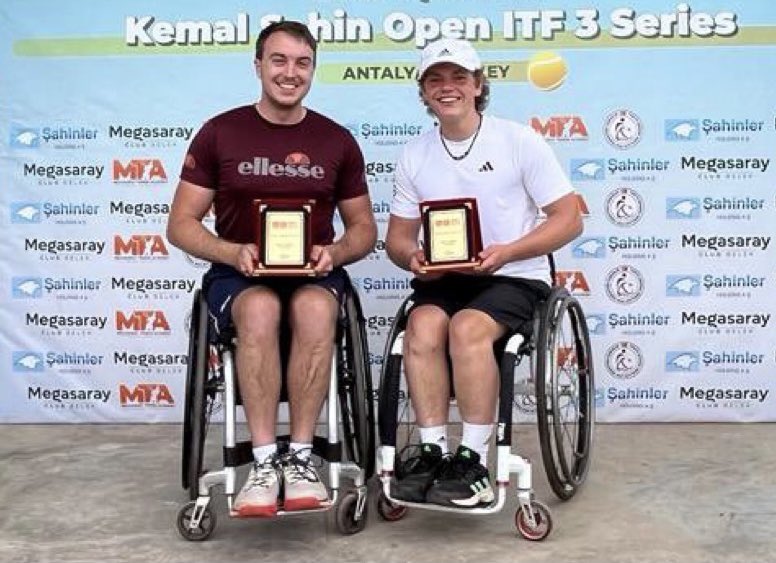 Congratulations to @dermotbailey from Northants who won the Men’s Doubles title at the Kemal Sahin Open in Turkey! Any disabled people from our county inspired by Dermot who’d like to play wheelchair tennis should contact @DtnNorthants to find out how to get involved @LONorthants