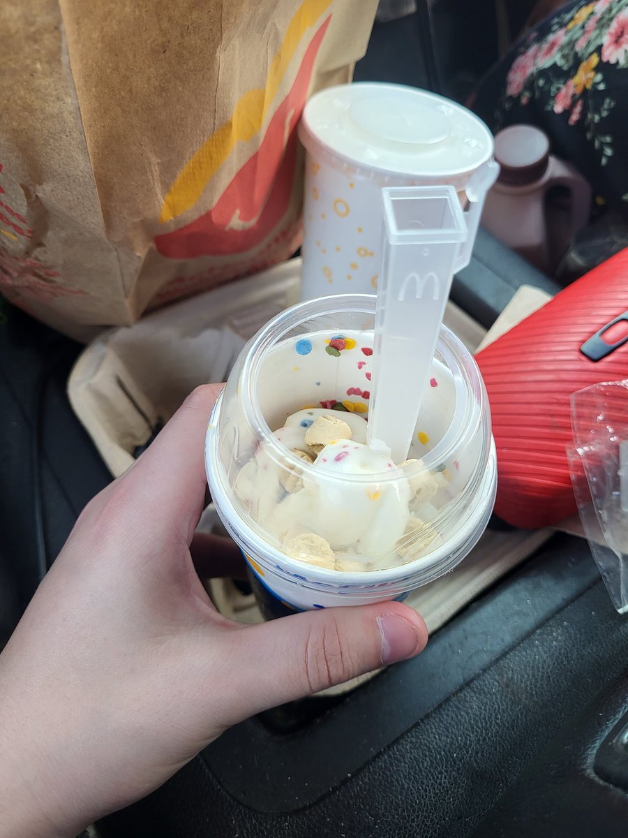 FounderHawk's tweet photo. Hey @McDonaldsCanada, I love getting a snack size ice cream in a regular cup. when I pay for a regular! montbleu gatineau https://t.co/IrSCLx0fPx