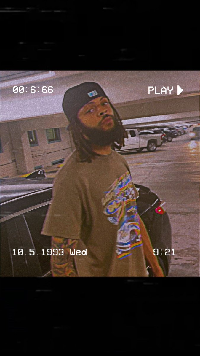 Antboogiee_'s tweet photo. Swea they showin love, nigga be ya biggest hater! https://t.co/QAw6T8dhZM