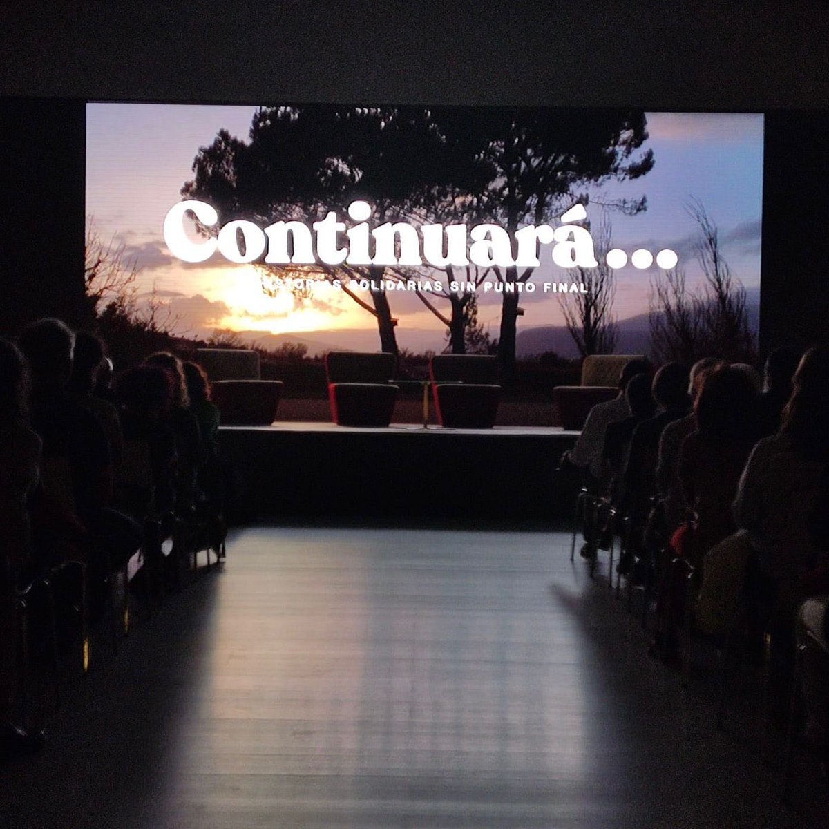 SomosHMG's tweet photo. Hoy ha visto la luz este precioso proyecto de los servicios creativos de @somosmiogroup @somoszond para @acnur

“Continuará…”, un documental en el se aborda el testamento solidario como forma de donación y cómo la generosidad puede llegar a trascender nuestra muerte. https://t.co/fy9UiyZDcB