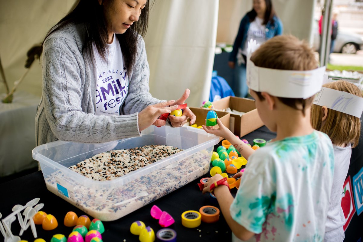 During the Flint Hills Family Festival, our partners fill Rice Park with activities, crafts, and games for FREE—like <a href="/FraserMinnesota/">Fraser</a>, who will offer sensory-friendly discovery bottles and more at this year's event!

ordway.org/festival.

📸 Laura Alpizar

<a href="/Flint_Hills_/">FlintHillsResources</a>