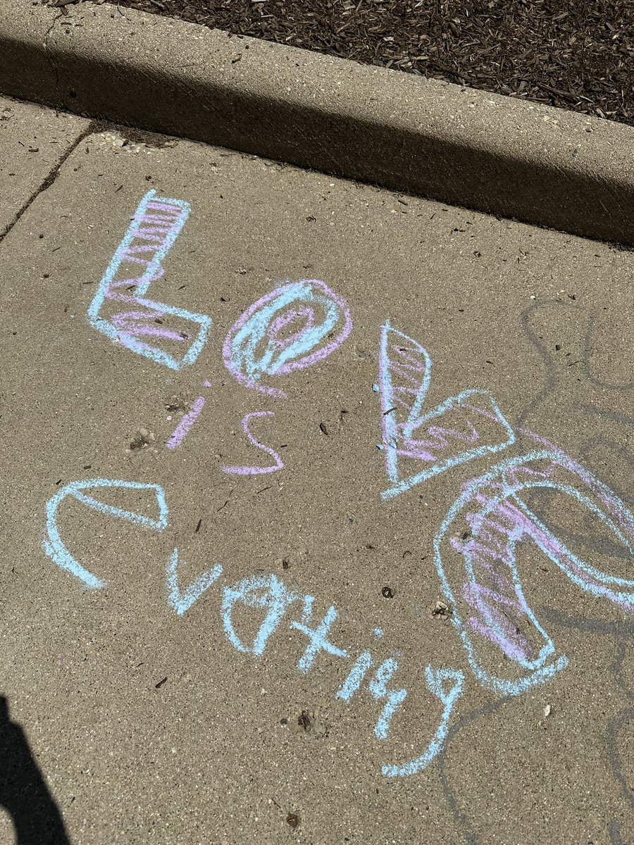 missnicholsmath's tweet photo. Everyone is welcome at Lake Louise!
Today Leading Lions Chalked the Walk to spread positive vibes for our last meeting of the year! 🌈🫶🏼
@MsNiepsuj @LakeLouiseLions #bekind https://t.co/GVFxyp41zf