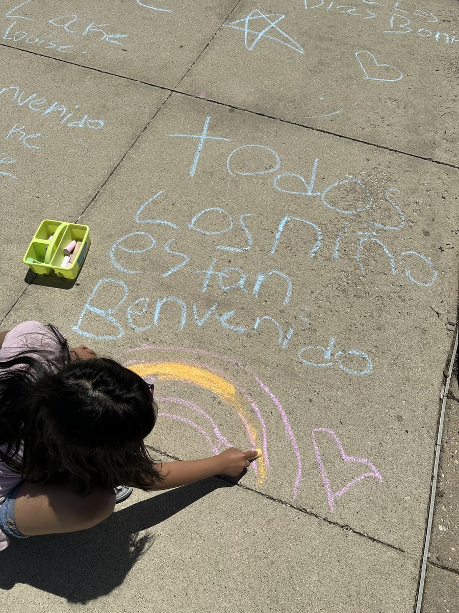 missnicholsmath's tweet photo. Everyone is welcome at Lake Louise!
Today Leading Lions Chalked the Walk to spread positive vibes for our last meeting of the year! 🌈🫶🏼
@MsNiepsuj @LakeLouiseLions #bekind https://t.co/GVFxyp41zf