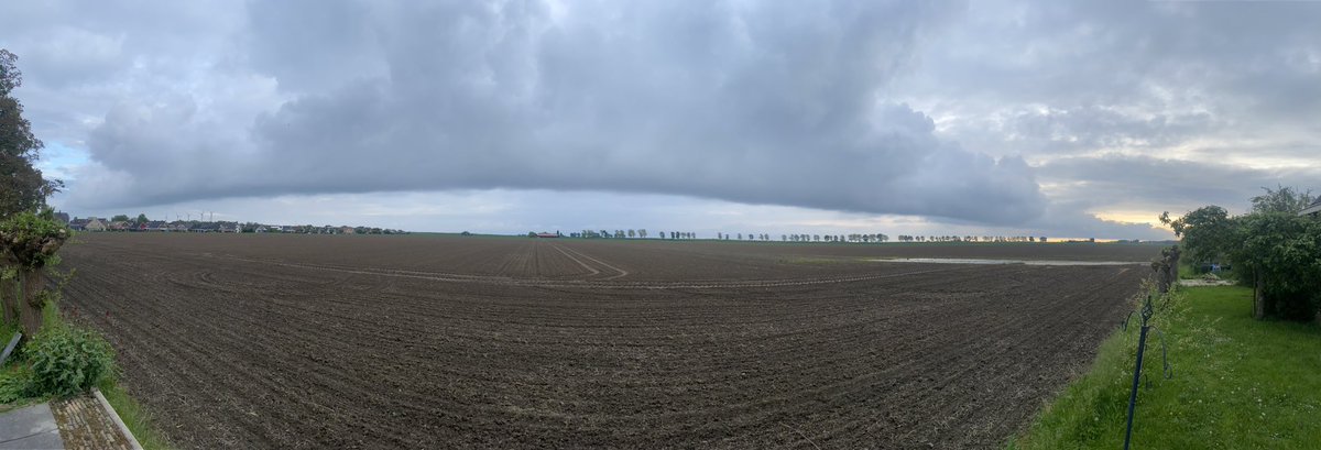 Rolwolk vanaf het Haringvliet in de Hoeksche Waard <a href="/EdAldus/">Ed Aldus</a>
