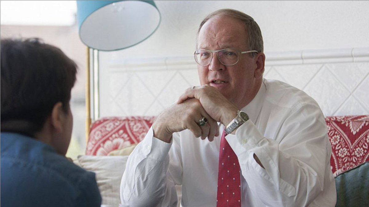 Congratulations to all the new #ASUGrads! If you're searching for post-grad opportunities in #internationalaffairs, join <a href="/ASU/">Arizona State University</a> Ambassador-in-Residence Michael Polt's Office Hours tomorrow, May 11, at noon AZ for career and application advice!

Link: ow.ly/5n1O50OkGxF