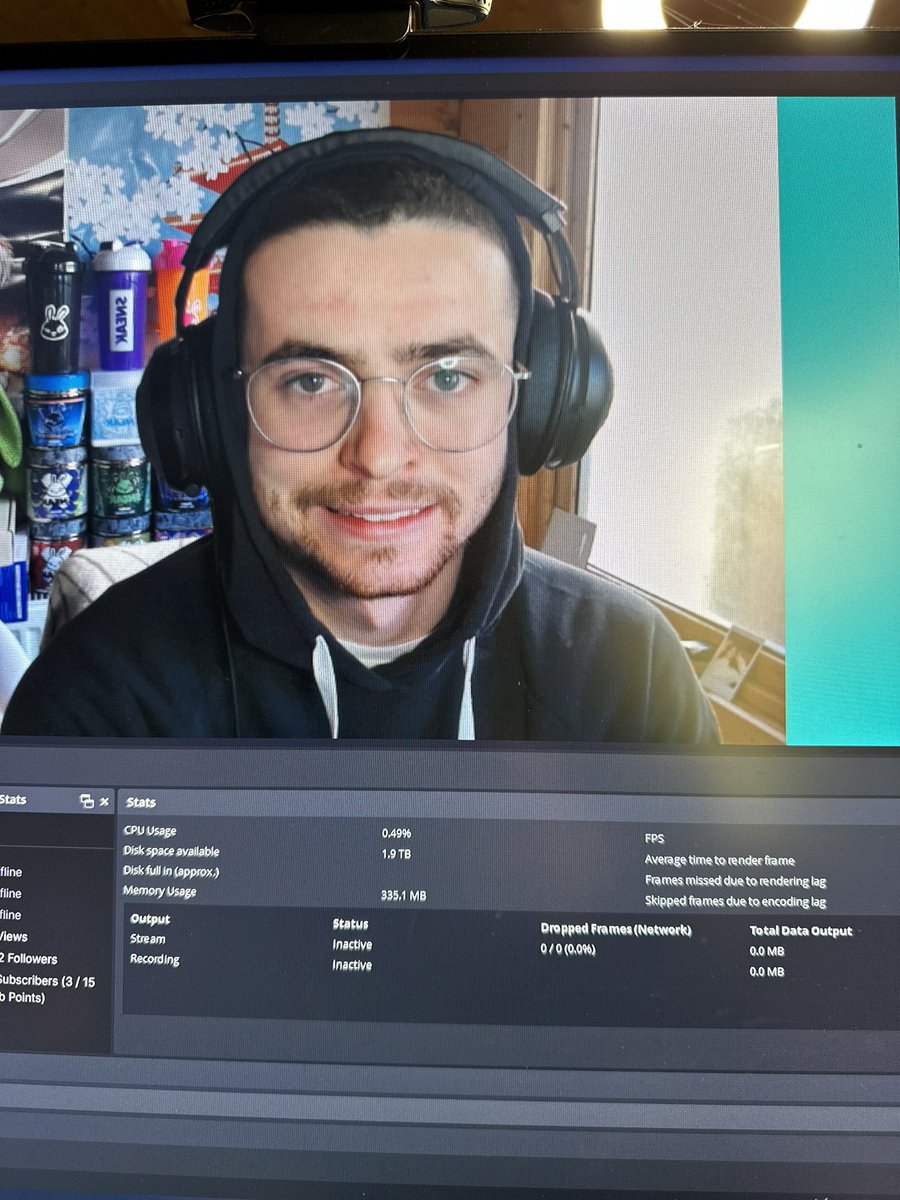 cholxy's tweet photo. New apex season (in old British accent)

Live on purple app🟣 https://t.co/L7mGAnnue8