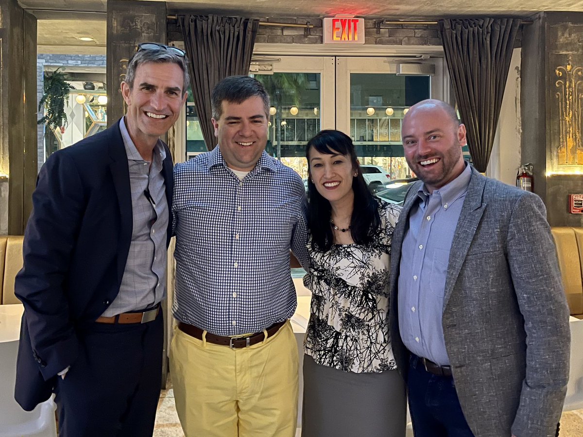 I am so proud to train under mentor and #HPB Fellowship Program Director, Professor @BVisserMD. Congratulations for reaching this elite milestone—well deserved!