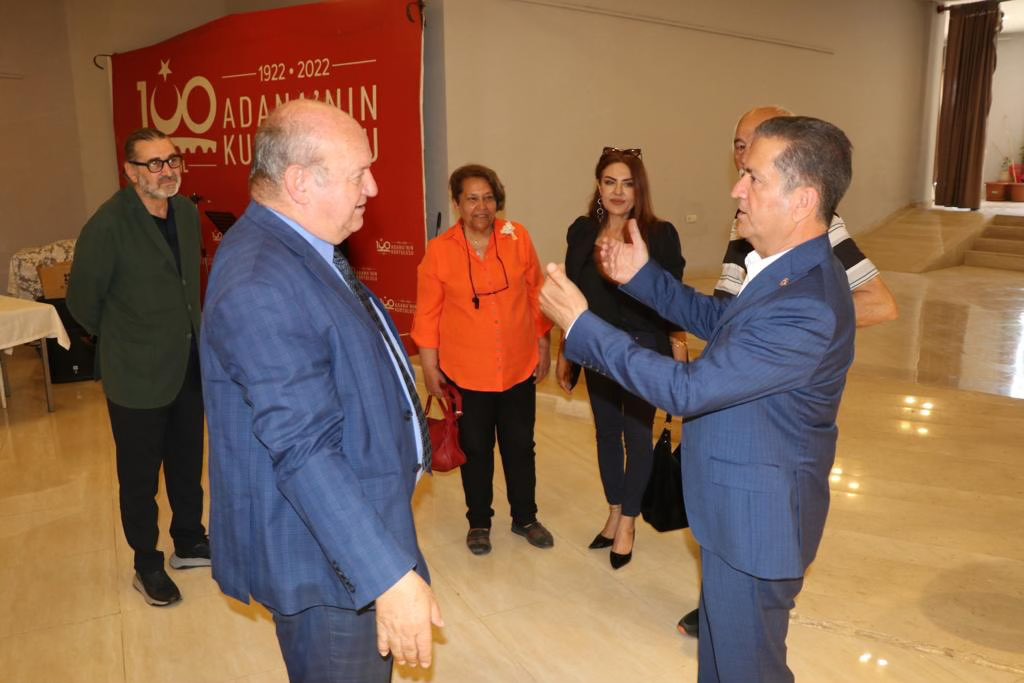 Yüreğir Ziraat Odası Başkanı Mehmet Akın Doğan, ÇGC yönetimine tebrik ziyaretinde bulundu. Doğan, Başkan Cafer Esendemir, Başkan Yardımcısı Dilek Akın, Mali Sekreter Süreyya Uri, Yönetim Kurulu üyeleri Mustafa Akköse ve Çetin Ulucan tarafından konuk edildi.