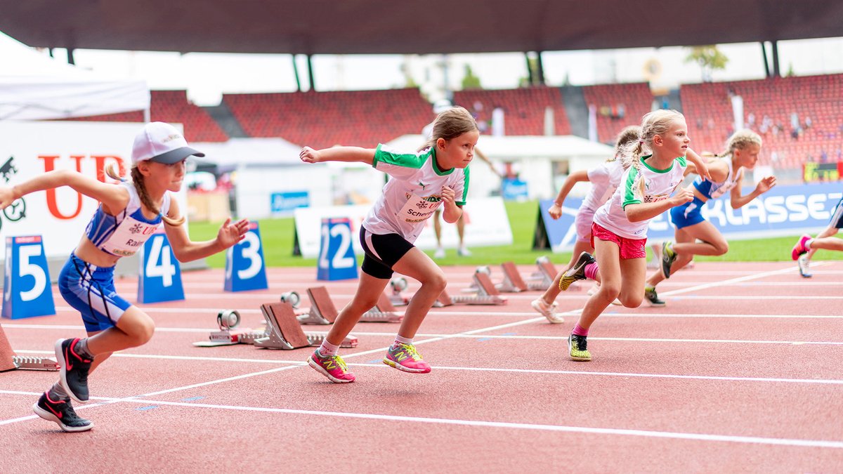 Netzwoche's tweet image. Das Projekt "UBS Kids Cup – 7000 Kinder wie Stars gefeiert" gewinnt Gold bei Best of Swiss Web 2023 in der Kategorie Marketing. #bosw2023 dlvr.it/Snr41p