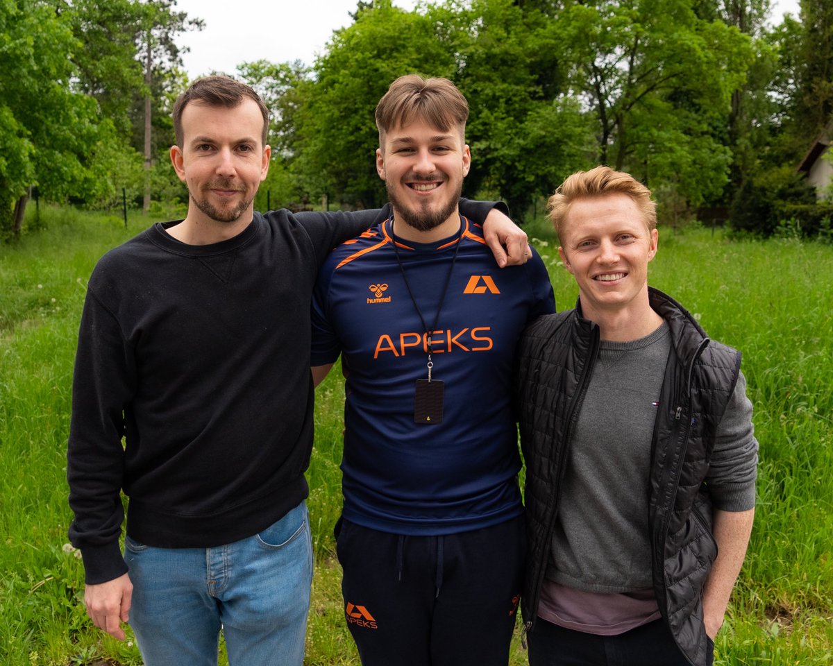 Surge (@SurgeManagement) on Twitter photo 2023-05-10 18:14:03 We traveled to the #ParisMajor with @jLcsgo_ & @Twistzz and are extremely proud of their success so far. Good content, good shots, and good spirits. See you all again in Legends Stage! We traveled to the #ParisMajor with @jLcsgo_ & @Twistzz and are extremely proud of their success so far. Good content, good shots, and good spirits. See you all again in Legends Stage!